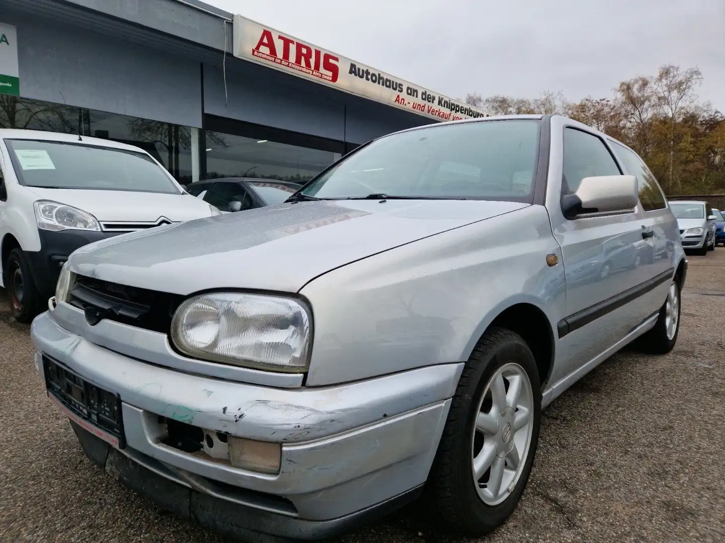 Volkswagen Golf 1.8 Bon Jovi Klima Automatik Silber - 1