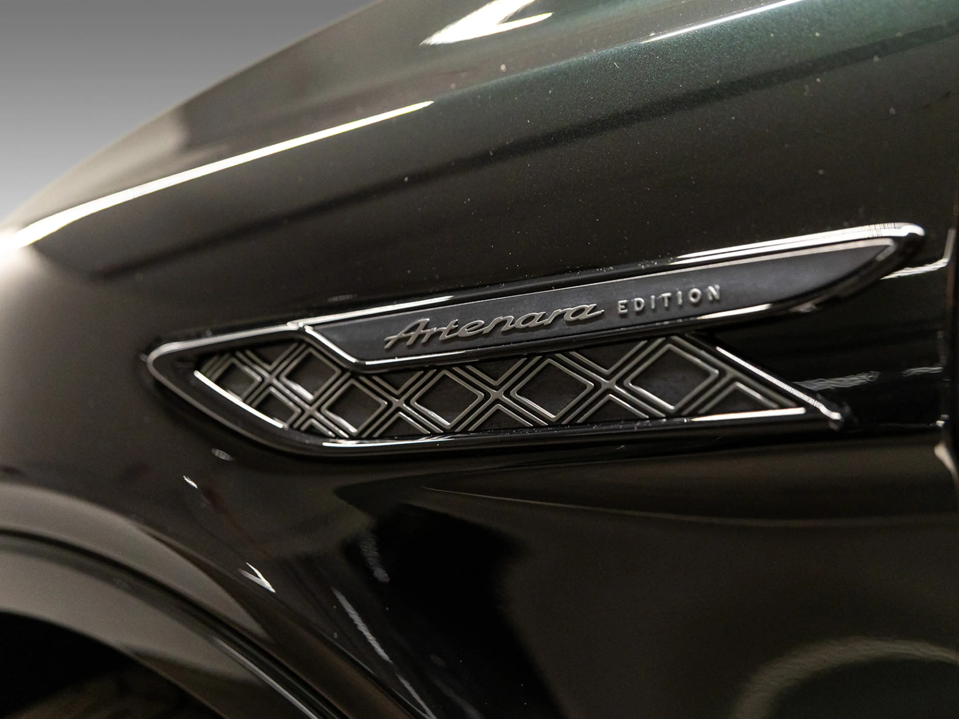 Bentley Bentayga Artenara Edition V8 MY2027 | Coming Soon — photo 10