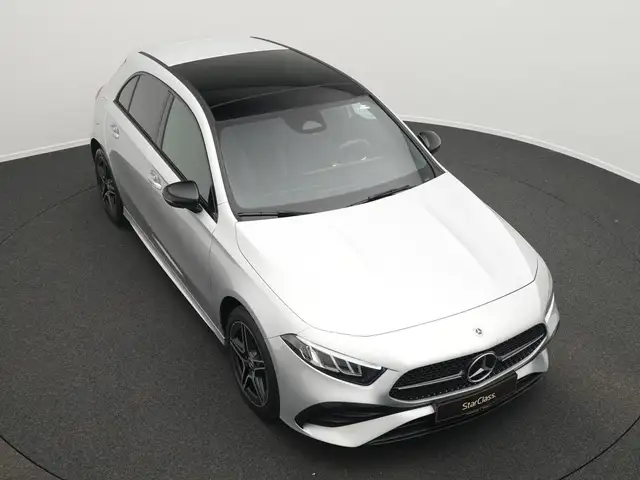 Mercedes-Benz 250 view 12