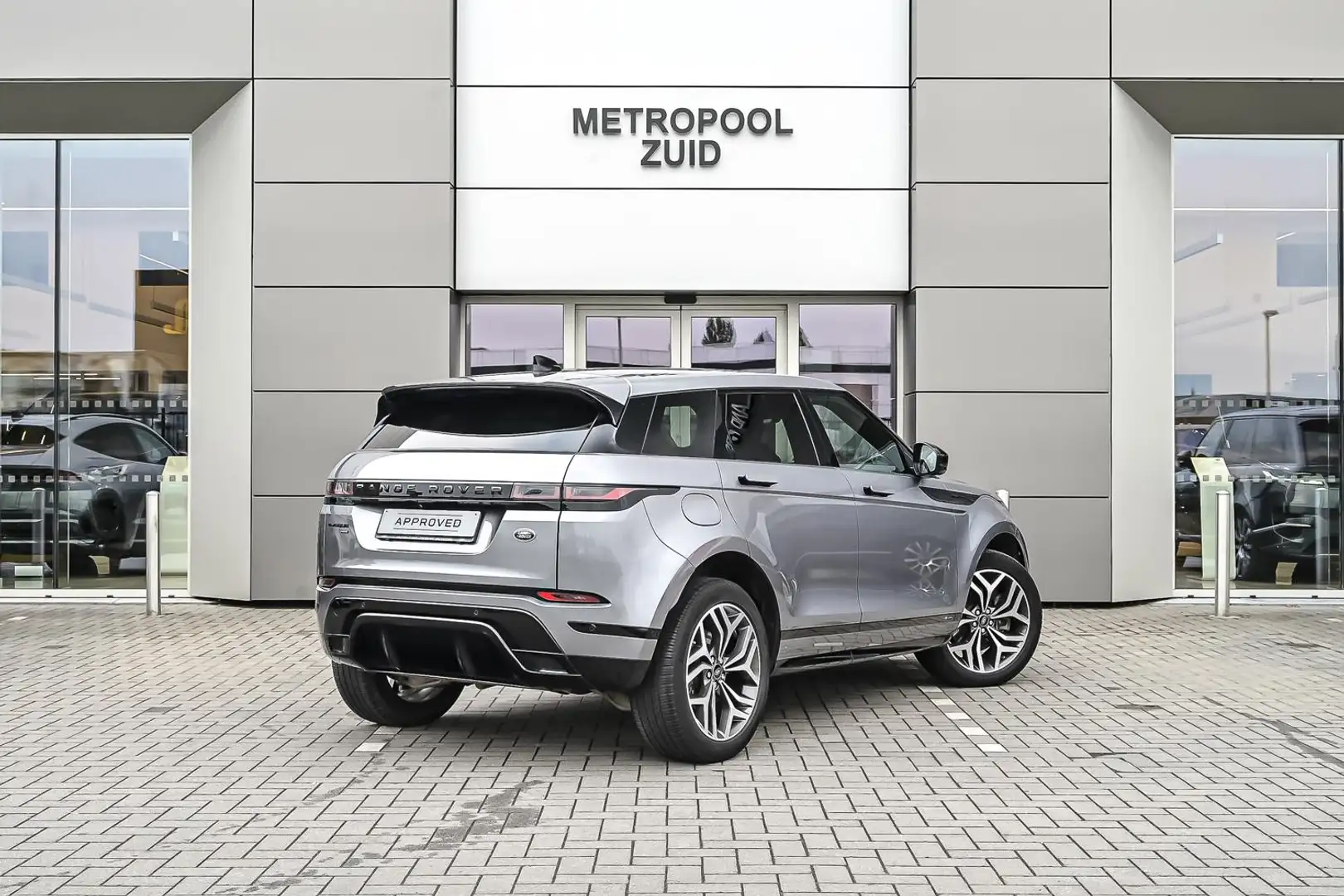 Land Rover Range Rover Evoque R-Dynamic SE AWD Grijs - 2