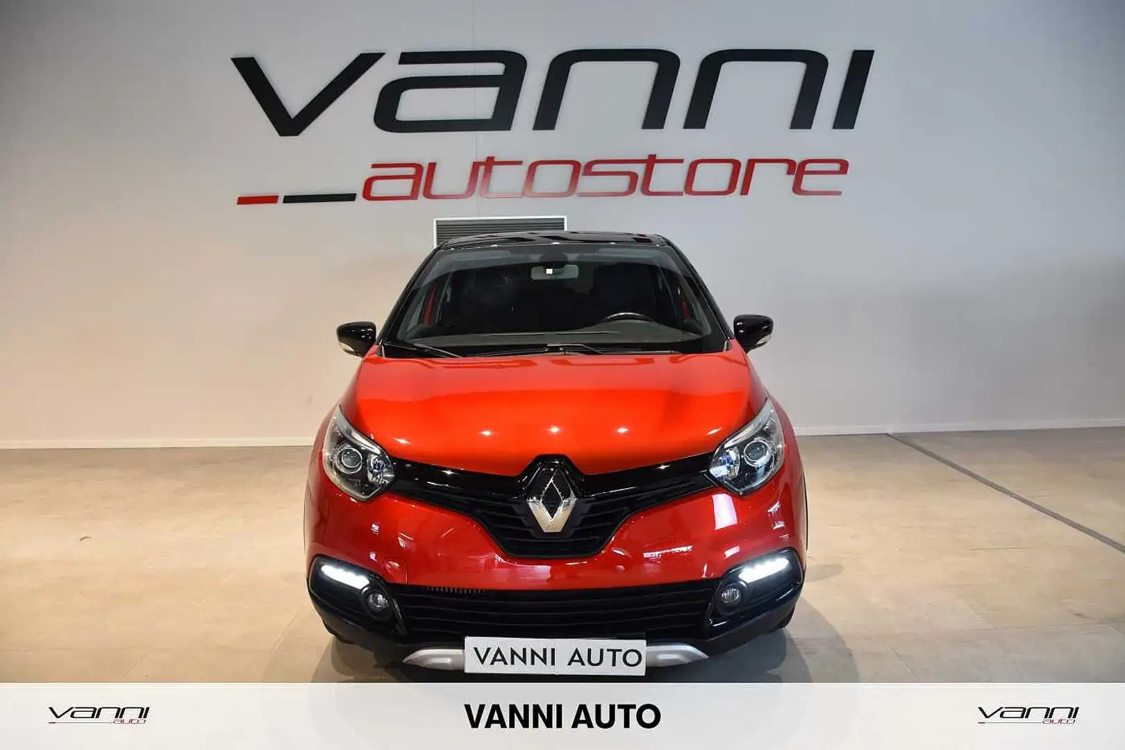 Renault Captur dCi 8V 90 CV Start&Stop Energy Hypnotic Rosso - 2