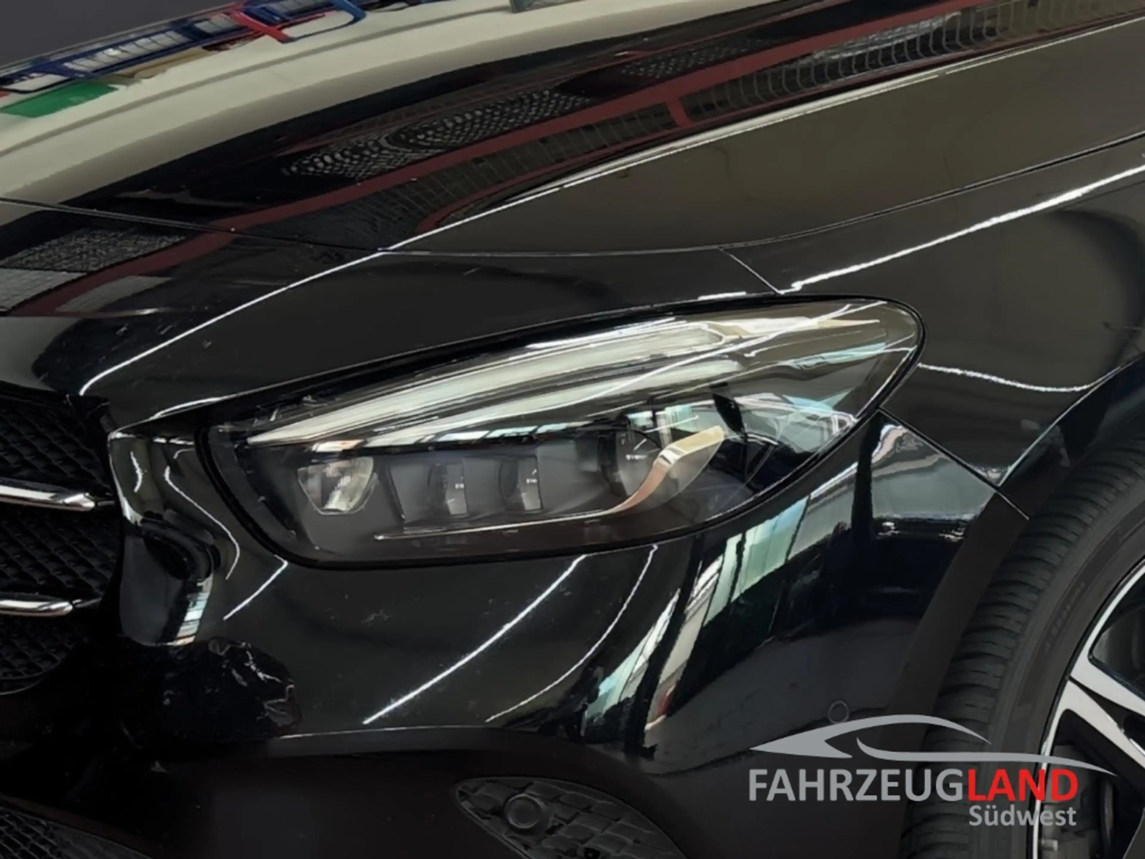 Mercedes-Benz B 220 d Business Fahrassistenz-Paket Leder-Paket MULTIBE — photo 5