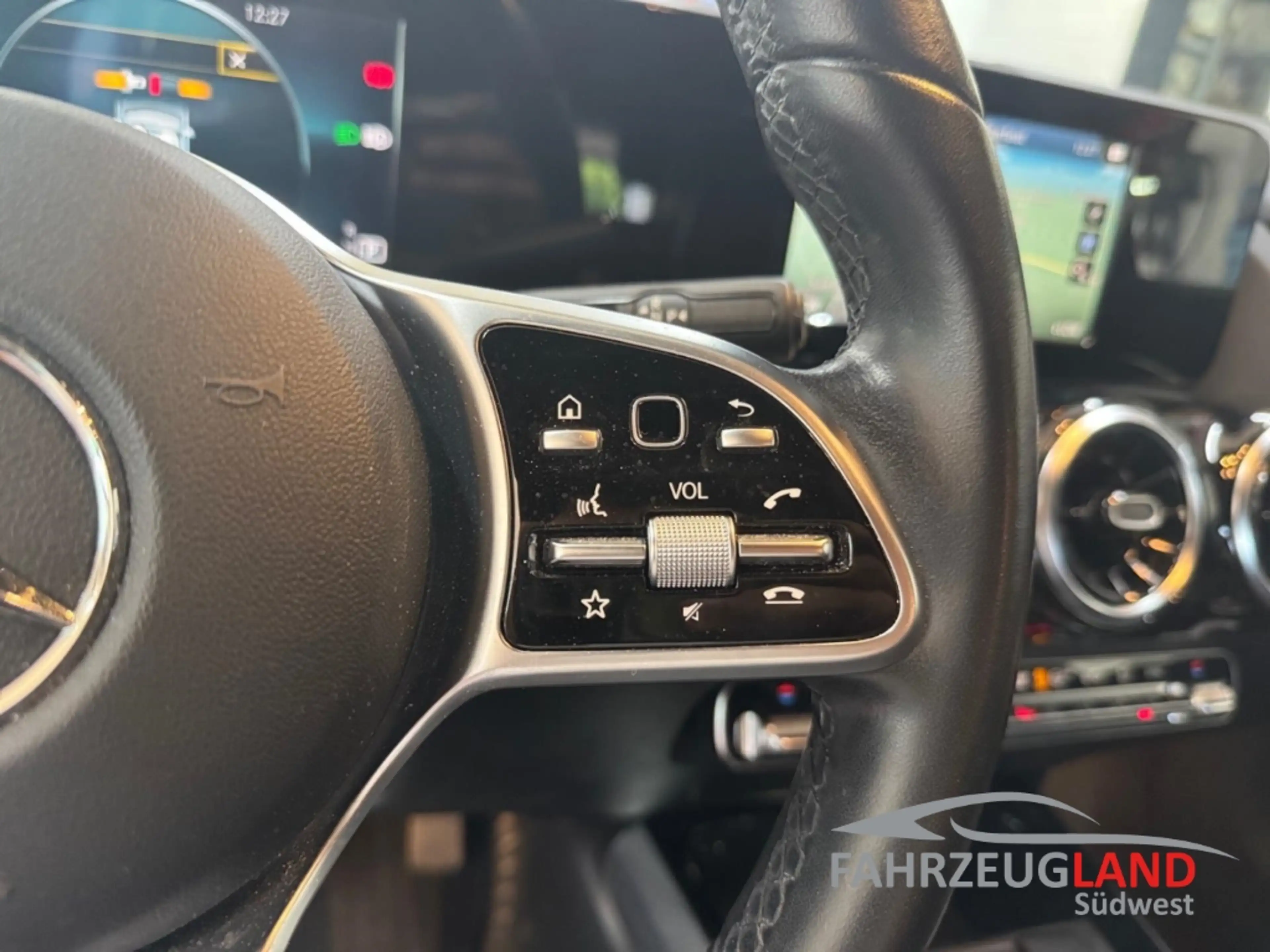 Mercedes-Benz B 220 d Business Fahrassistenz-Paket Leder-Paket MULTIBE — photo 14