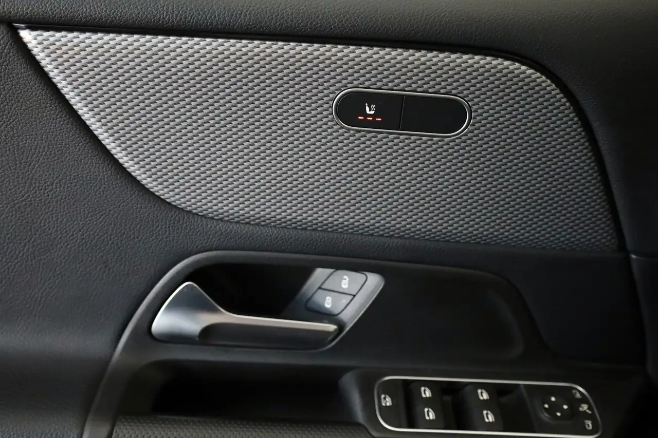 Mercedes-Benz GLB Leder,Navi,LED,SH,Kamera,Carplay, миниатюра 20