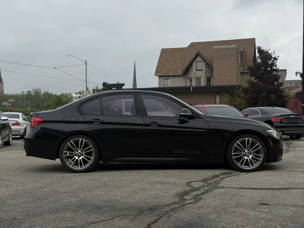 BMW 3 Series photo BMW 3 Series
