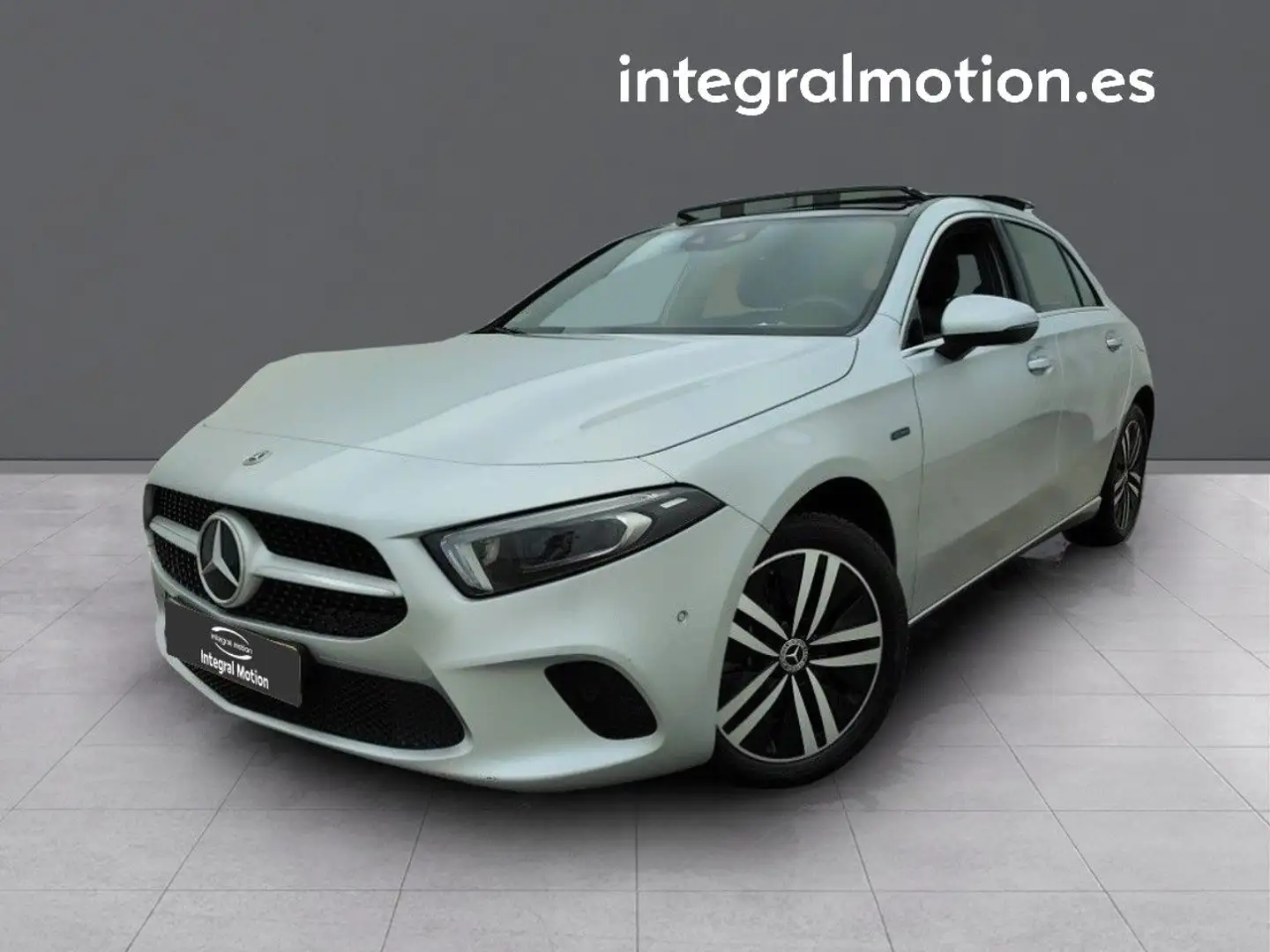 Mercedes-Benz A 250 e Gris - 1