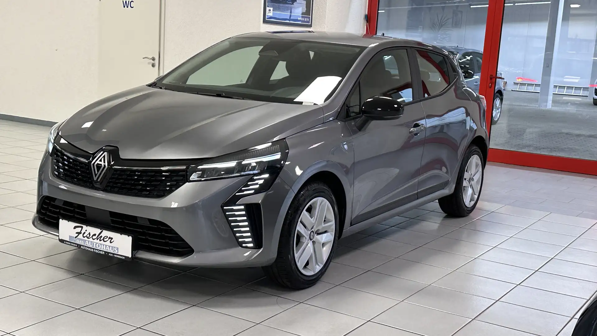 Renault Clio Evolution   Automatic   CarPlay Gris - 1