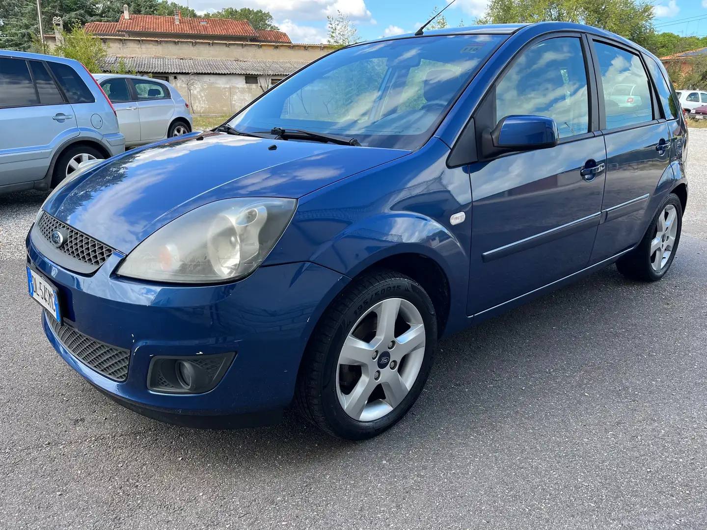 Ford Fiesta 5p 1.2 Ghia GPL NEOPATENTATI Blu/Azzurro - 1