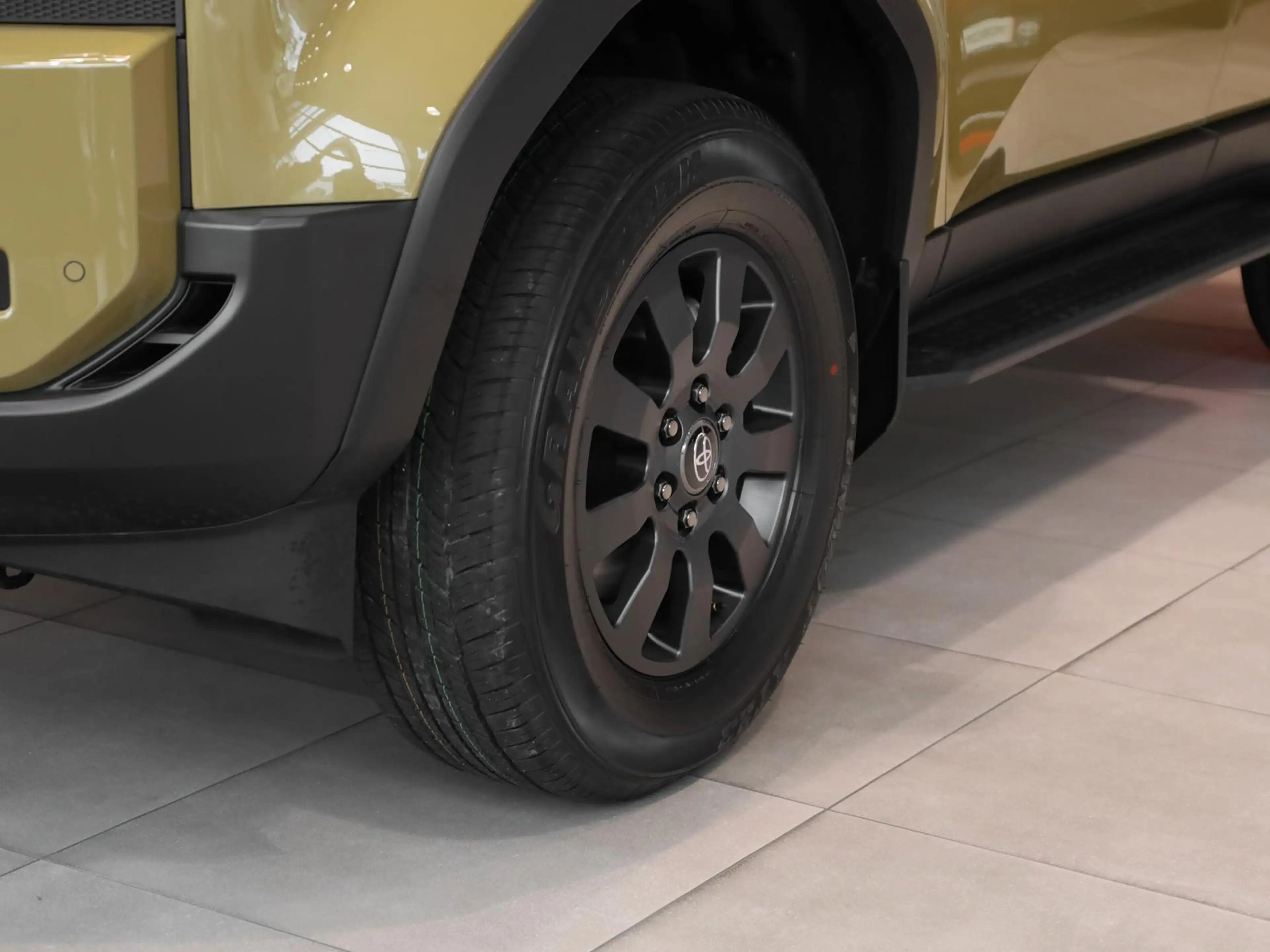 Toyota Land Cruiser 2.8 D-4D 4x4 Mild-HYBRID EXECUTIVE — photo 11