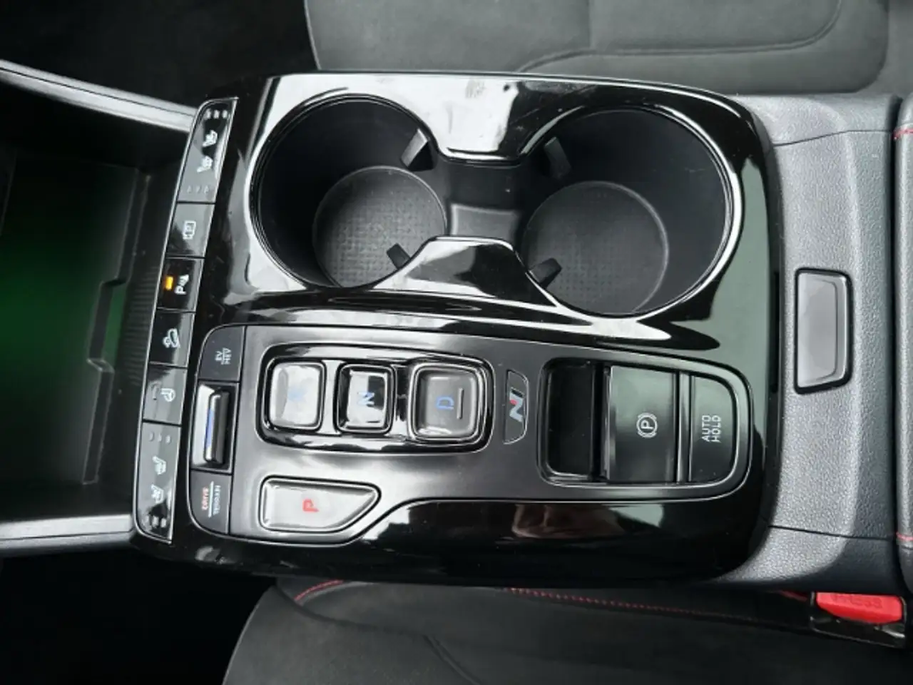 Hyundai TUCSON N-Line PHEV - Navi - LED - Carplay - Alcantara 28
