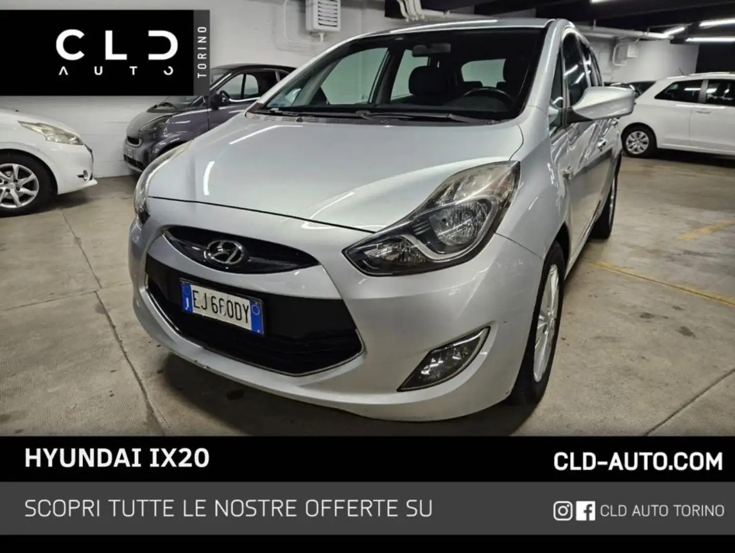 Hyundai iX20 1.4 CRDI 90 CV Šedá - 1