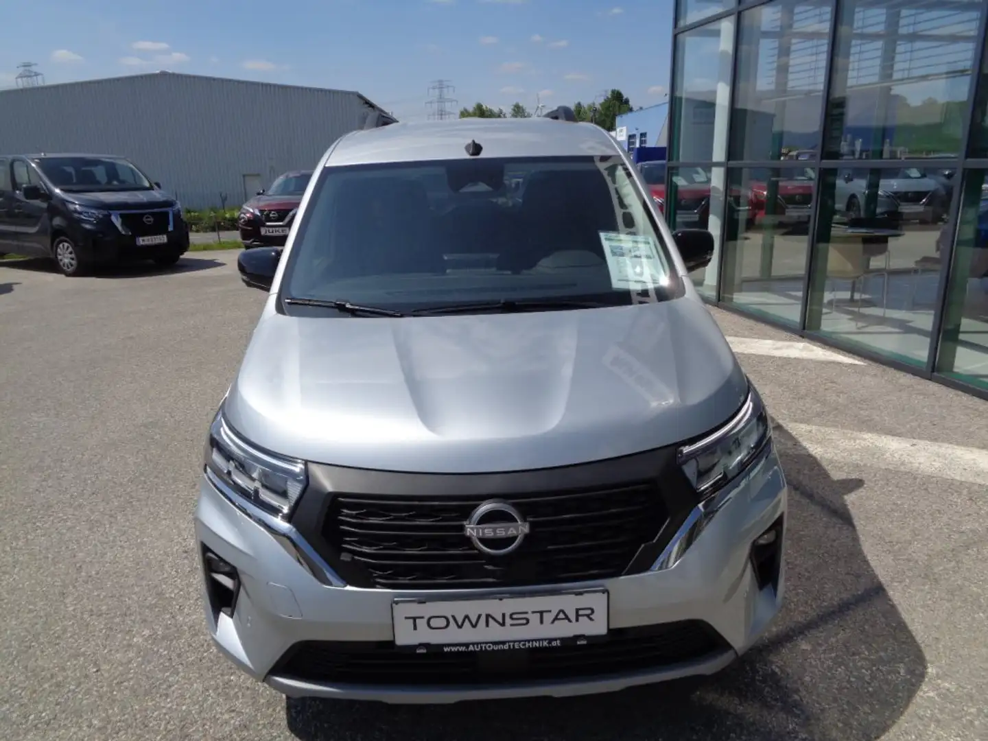 Nissan Townstar Kombi L1 DIG-T 6MT N-Connecta 130PS Gris - 2