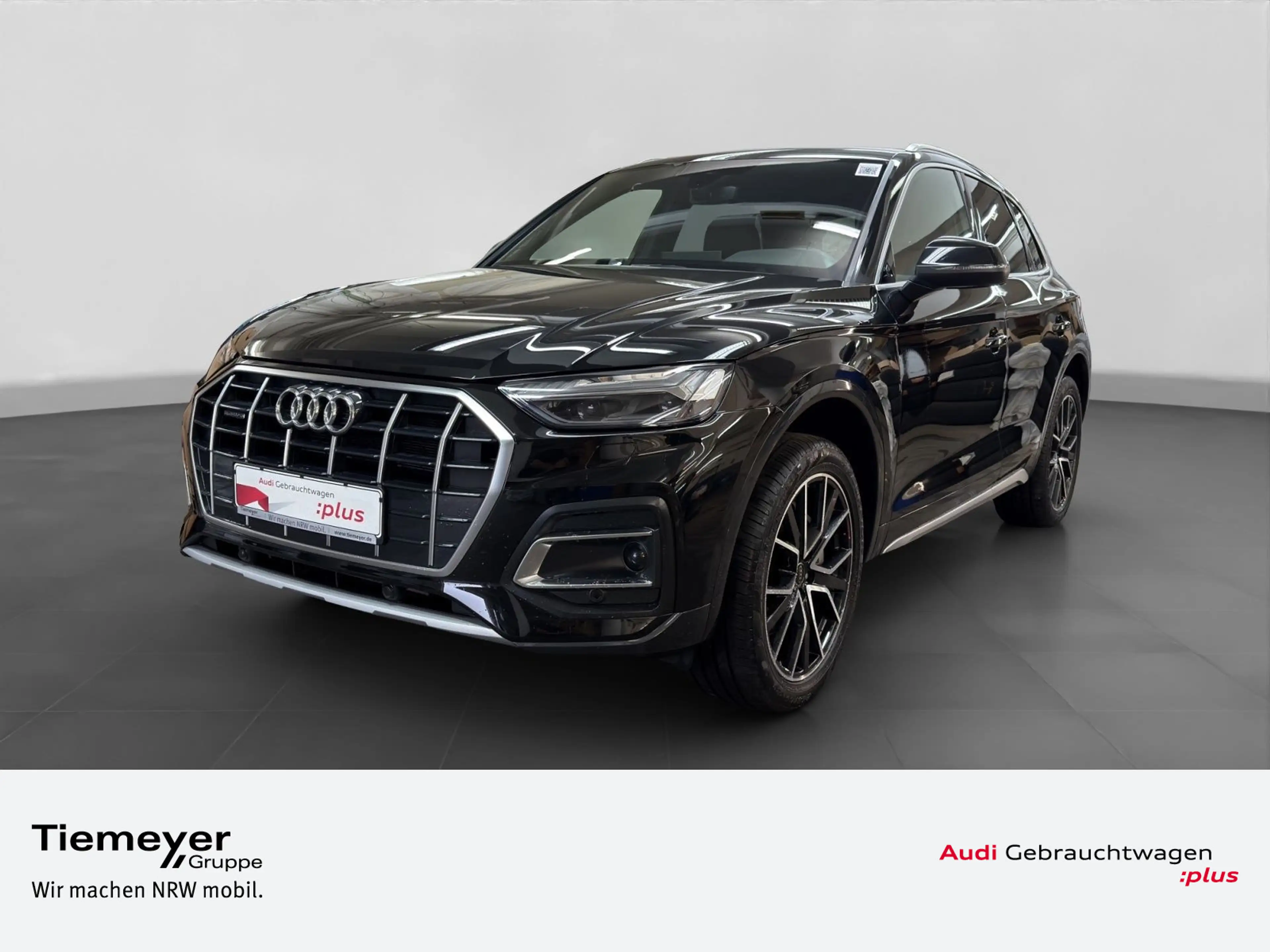 Audi Q5 50 TFSIe S LINE AHK LM20 MATRIX NAVI+