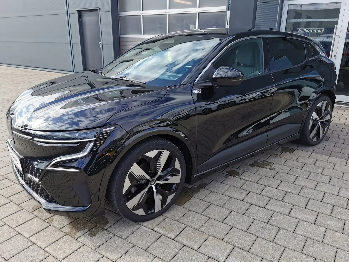 Renault Megane E-Tech EV40 130 Techno (40 kWh boost) | Win-Paket*Kamera Negro - 2