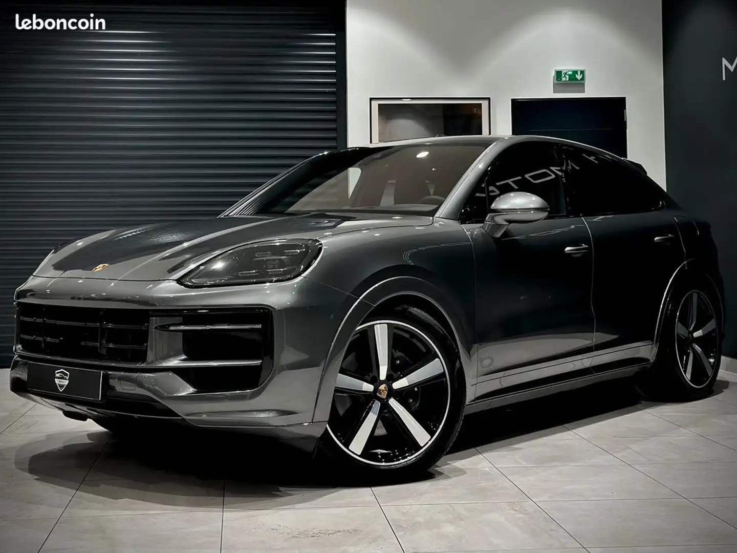 Porsche Cayenne COUPE II FACELIFT E-HYBRID 3.0 V6 470 CH PACK Spor Grijs - 1