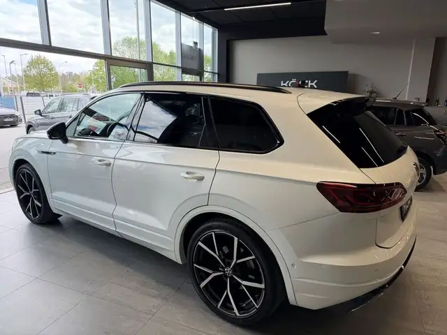 Volkswagen Touareg R-Line 4Motion Ansicht 9