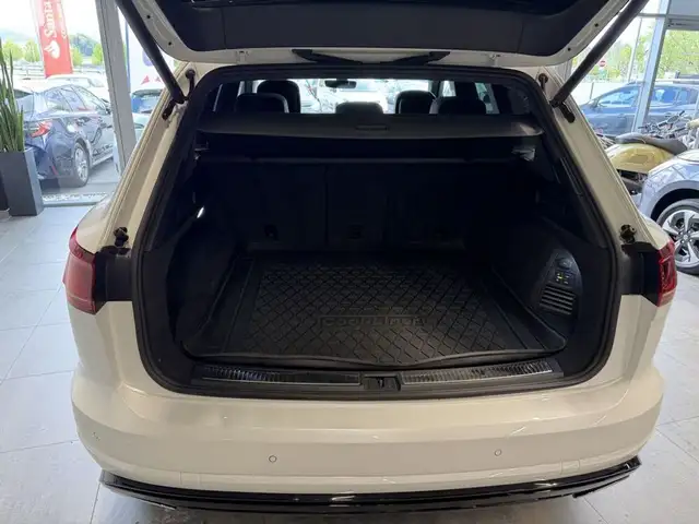 Volkswagen Touareg R-Line 4Motion Ansicht 14