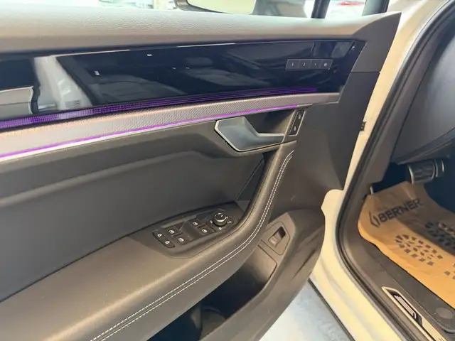 Volkswagen Touareg R-Line 4Motion Ansicht 20