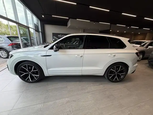 Volkswagen Touareg R-Line 4Motion Ansicht 10