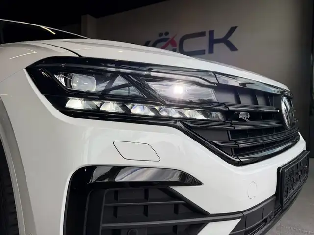 Volkswagen Touareg R-Line 4Motion Ansicht 38