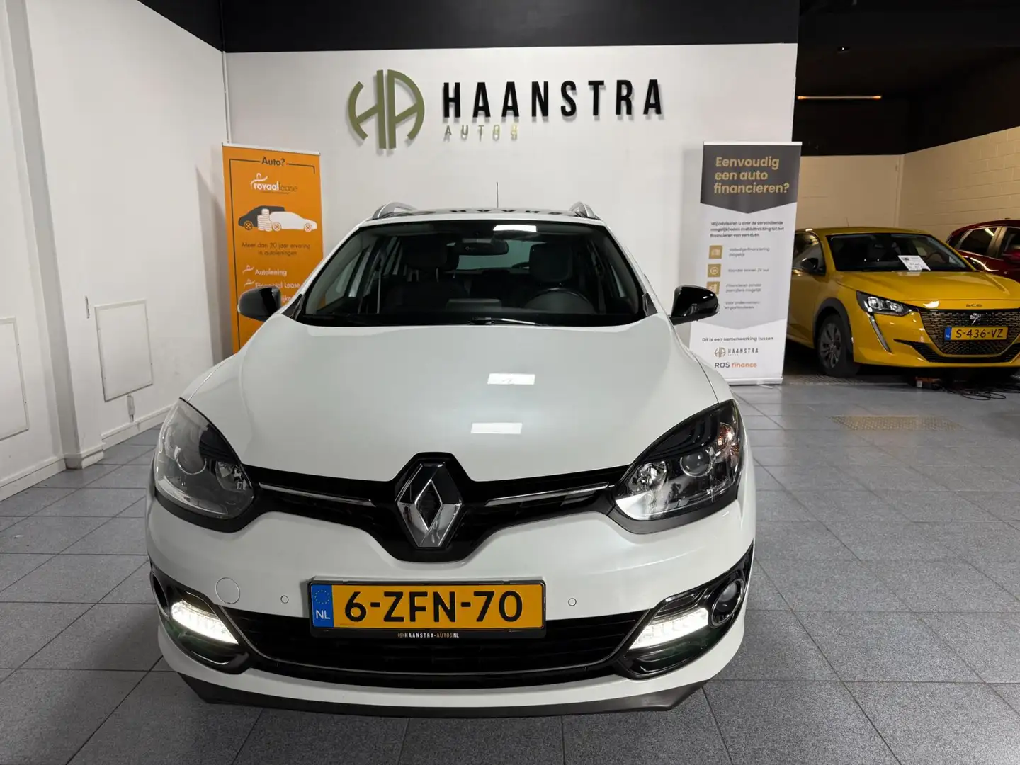Renault Megane Estate 1.2 TCe Bose Navi-Camera NL Auto! NAP Trekh Wit - 2