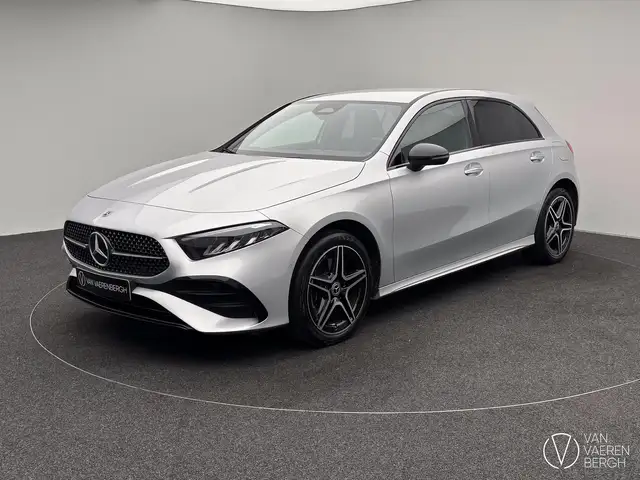 Mercedes-Benz A 250 A250e/ AMG LINE/ CAMERA/ AMBIENT LIGHT/ CC