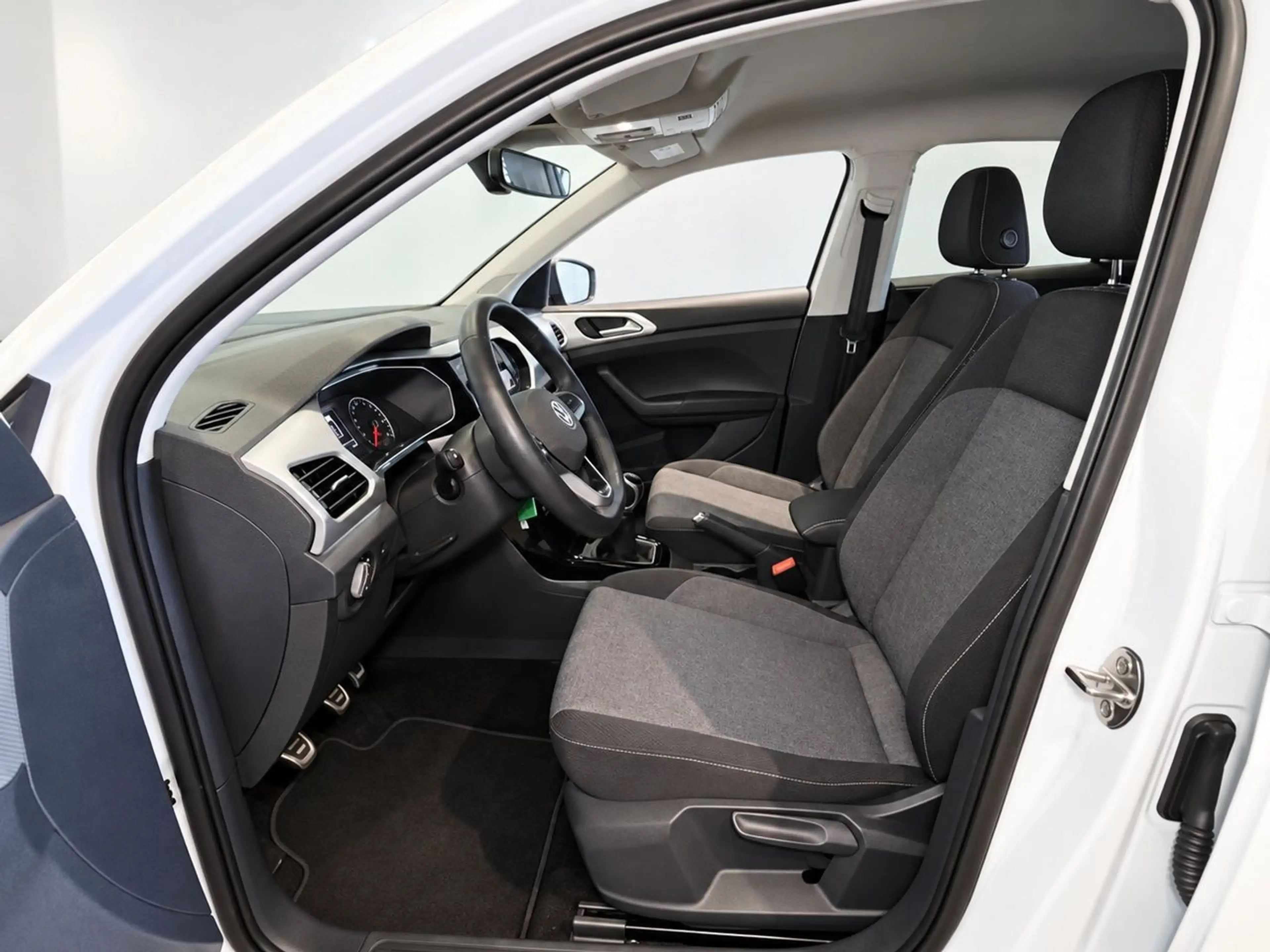 Volkswagen T-Cross 1.0 TSI Move Navi Kamera Sitzheizung — photo 9