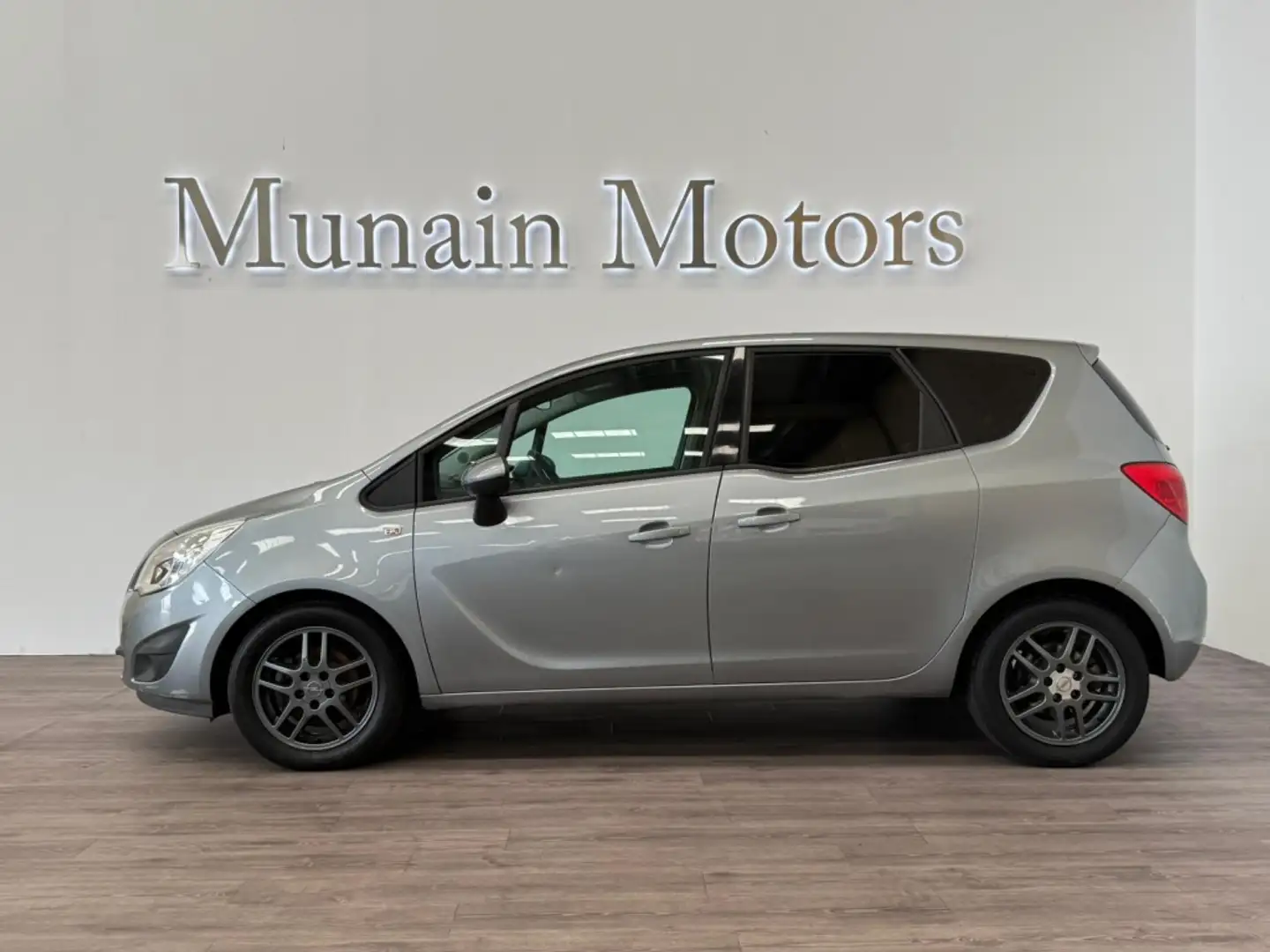 Opel Meriva 1.7CDTi Excellence S&S 110 Grijs - 2
