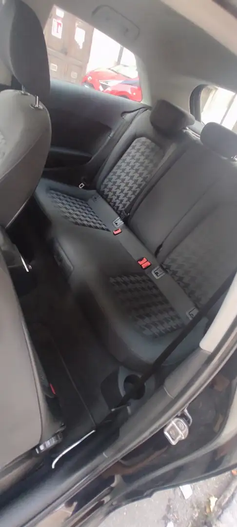 Audi A3 Sportback 1.2 tfsi Business - 2