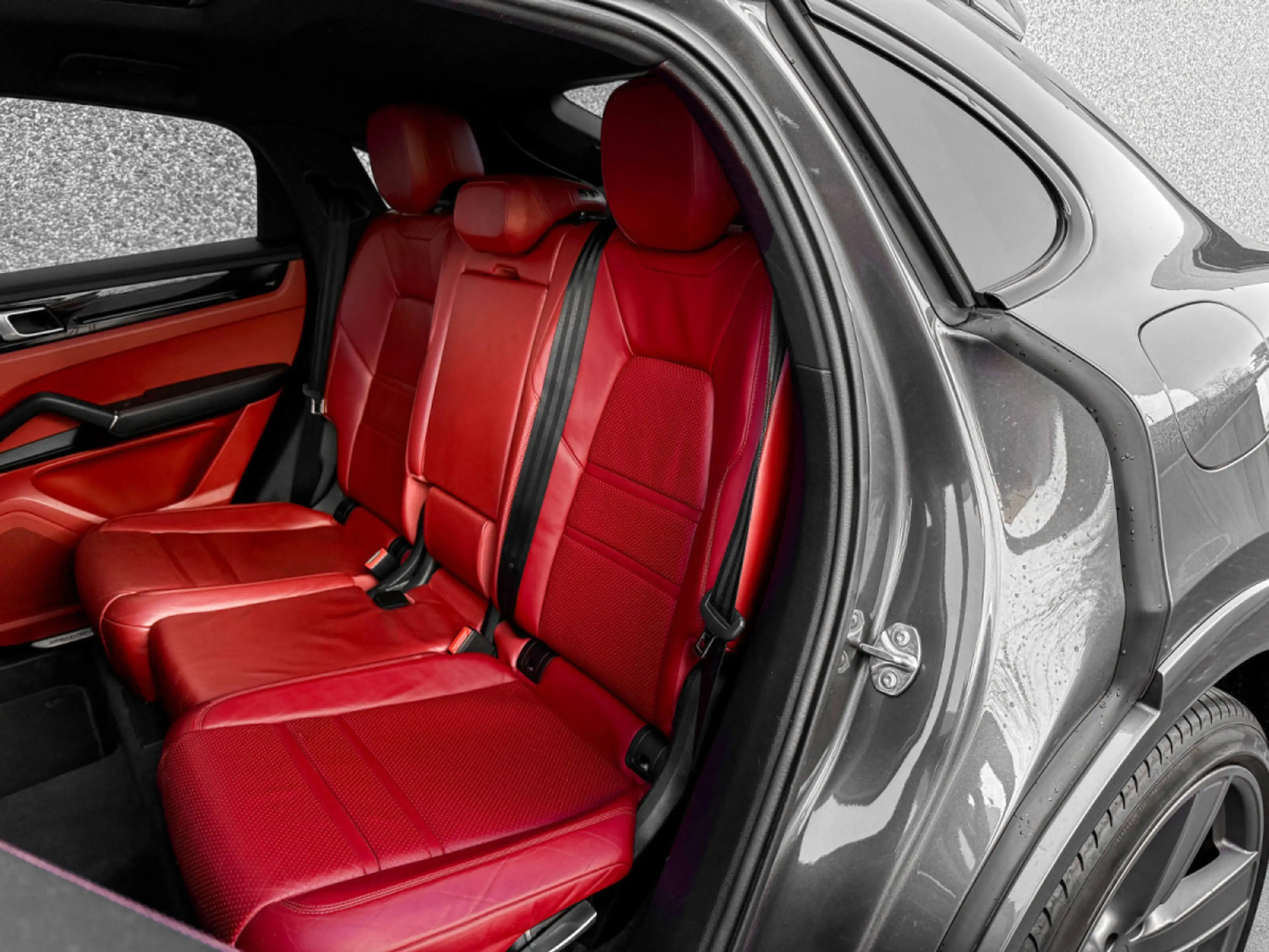 Porsche Cayenne Coupe E-Hybrid/Panorama/22/MALUS PAYE — photo 9