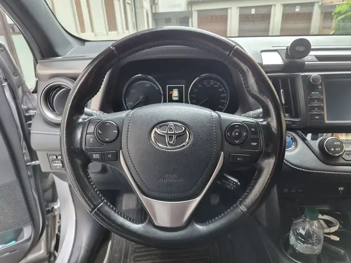 Toyota RAV4 RAV 4 2.5 4x4 Hybrid Style Selection — foto 7
