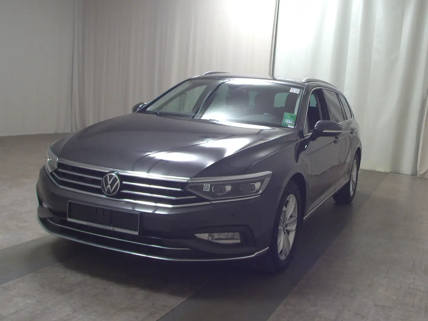 Volkswagen Passat Var. 2.0 TDI Elegance Navi Matrix AID RFK Gris - 2