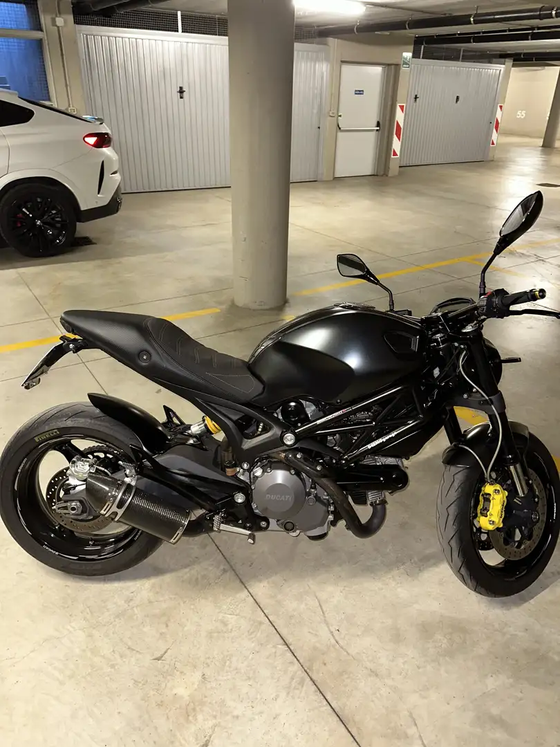 Ducati Monster 696 edizione limitata total black con garazia 10 mezi - 1