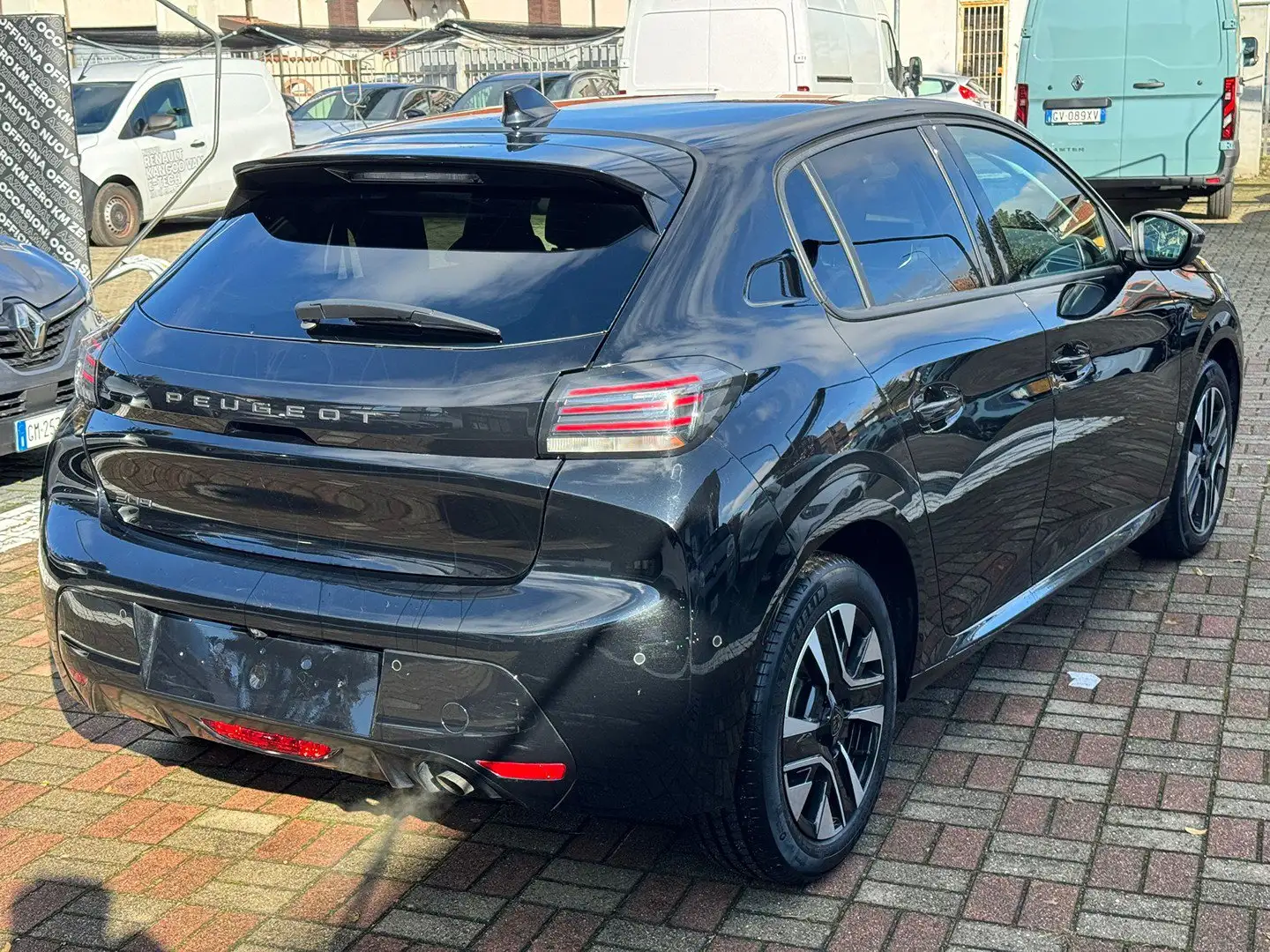 Peugeot 208 1.2 puretech Allure s&s 100cv 1.2 PureTech 100cv Nero - 2