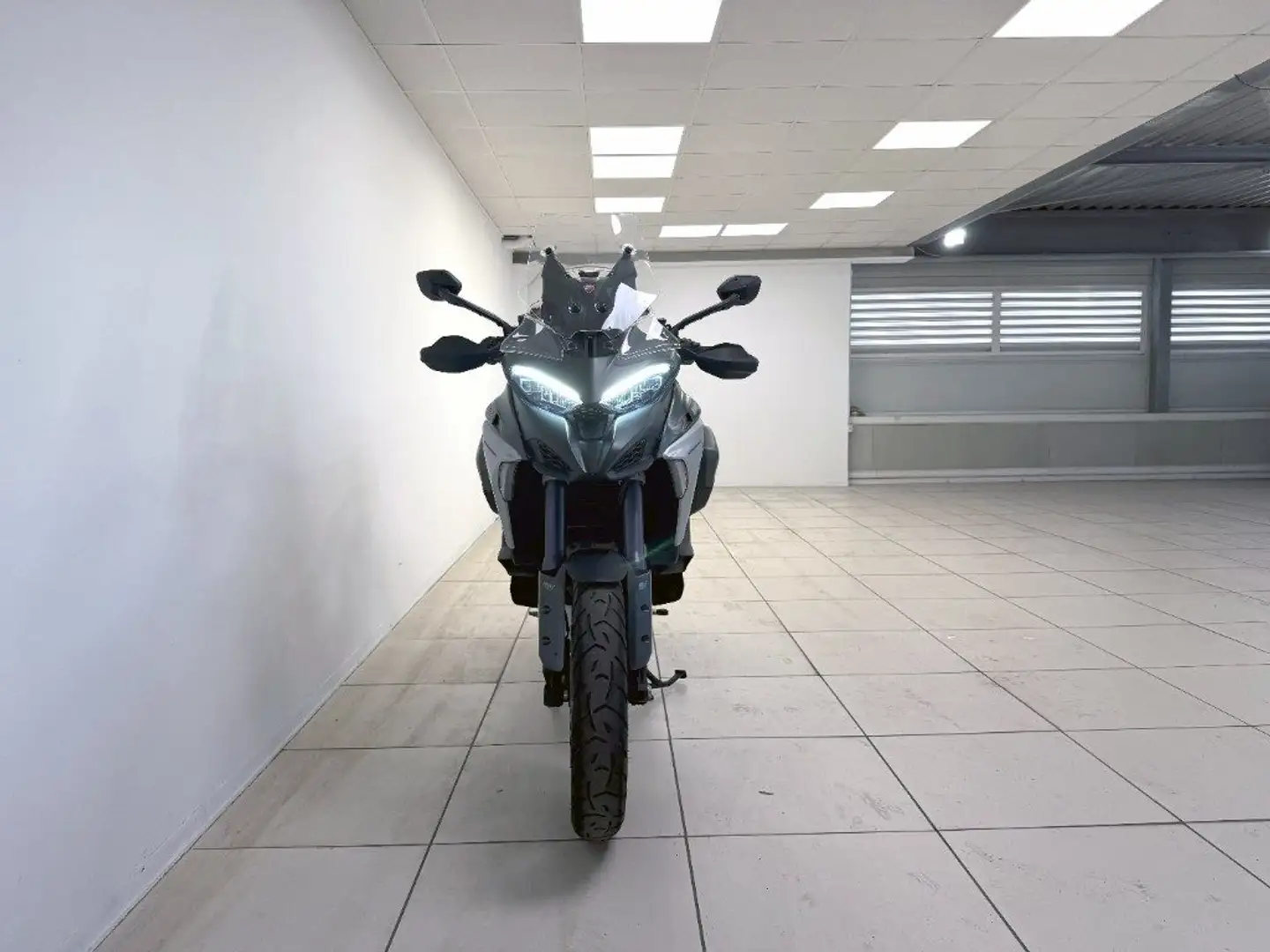 Ducati Multistrada V4 S 1160 Grigio - 2