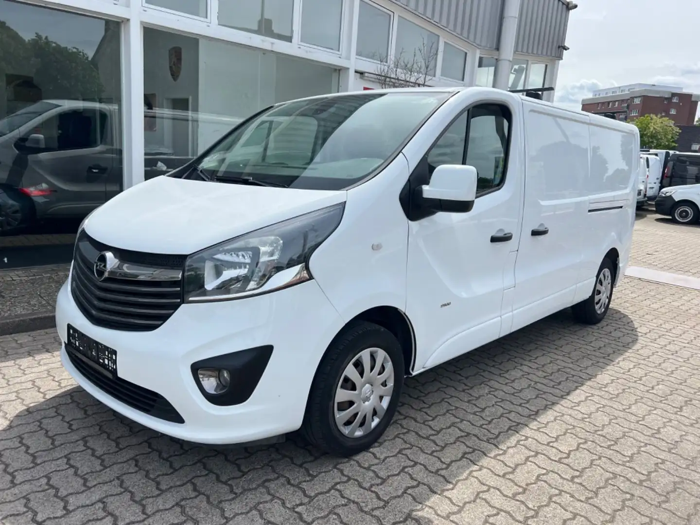 Opel Vivaro VIVARO B L2H1 LANG SPORT PDC/AHK/2X SCHIEBETÜREN Weiß - 1
