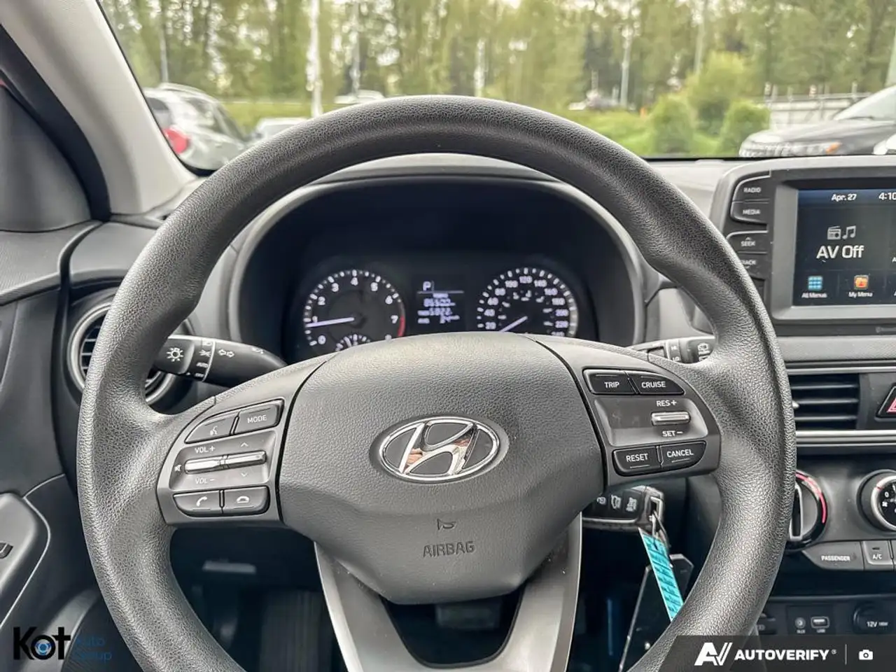 Hyundai KONA снимка Hyundai KONA