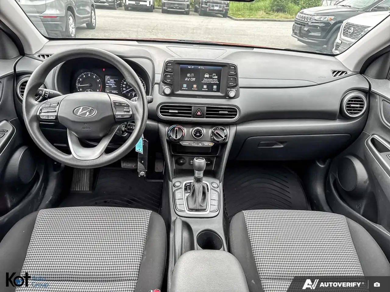 Hyundai KONA снимка Hyundai KONA