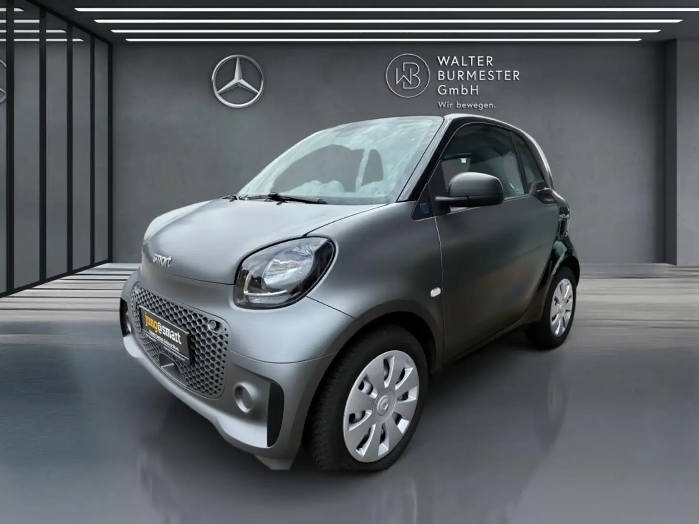 smart forTwo EQ  +NAVI+SHZ+Klimaaut.+22 KW Grau - 2