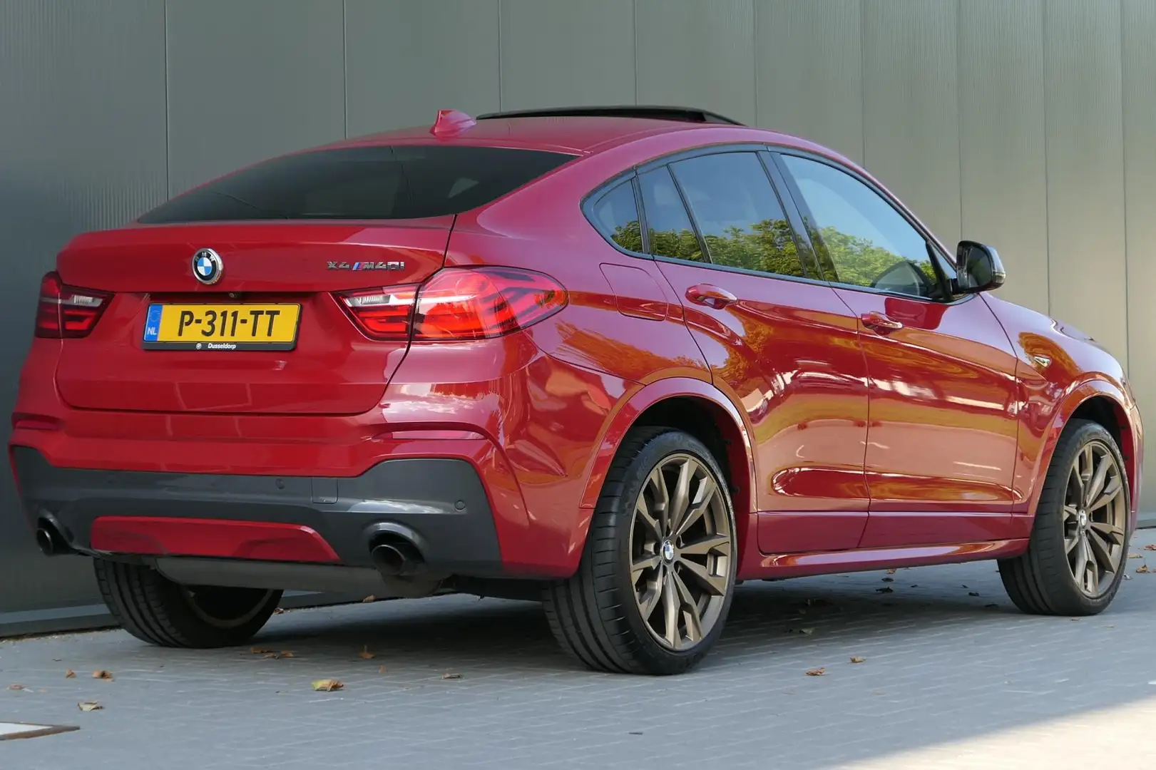 BMW X4 M40i M-Sportpakket HUD Schuifdak Harman/kardon Rood - 2