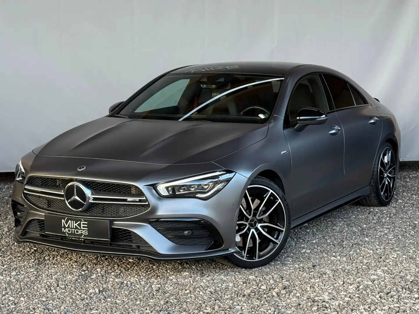 Mercedes-Benz CLA 35 AMG 4MATIC *BURMESTER*PANO*AERO-PAKET*NIGHT-PAKET* Grijs - 2