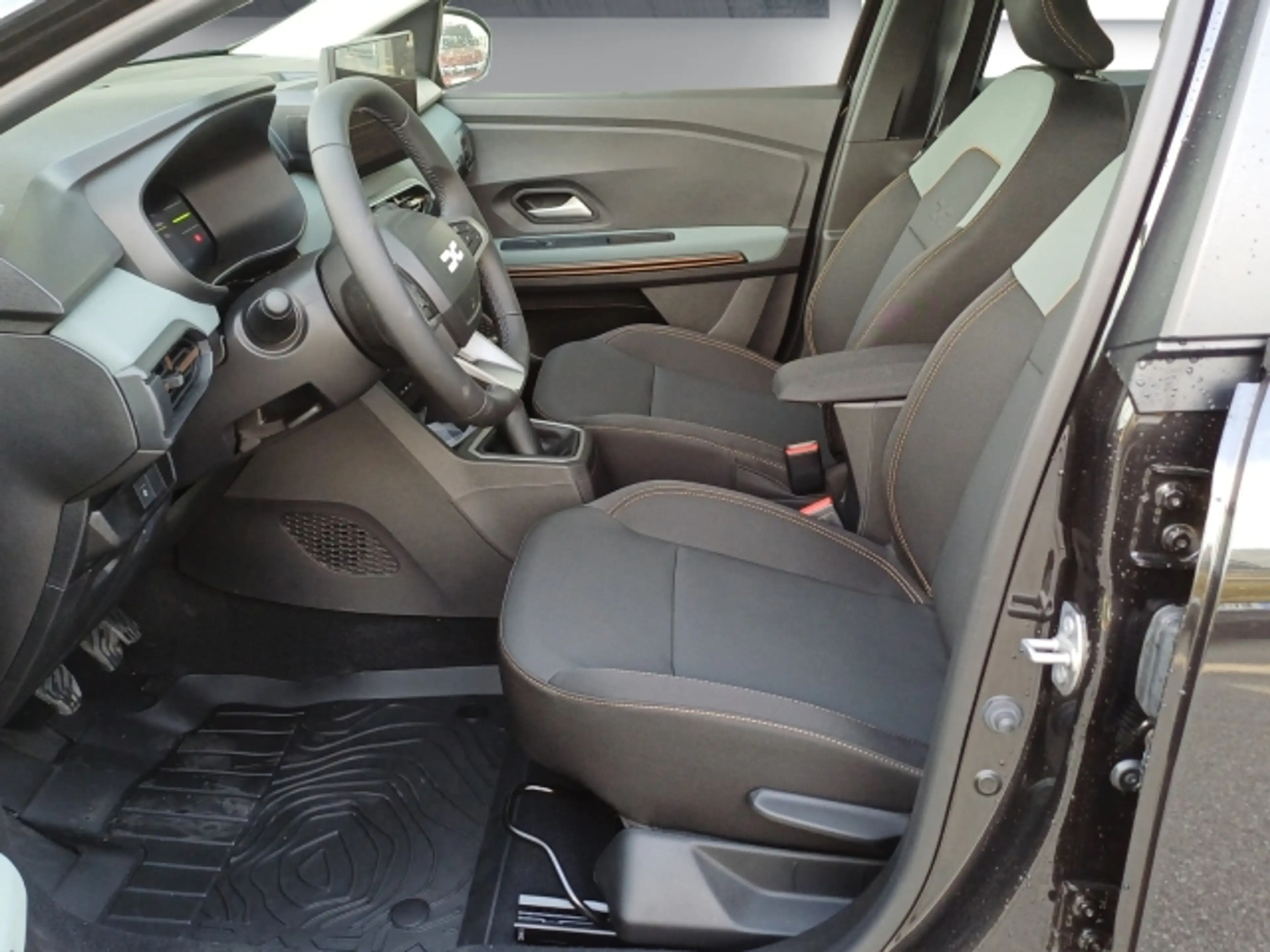 Dacia Sandero PH2 Stepway Extreme TCe 110 !! Promt verfügbar !! — photo 7