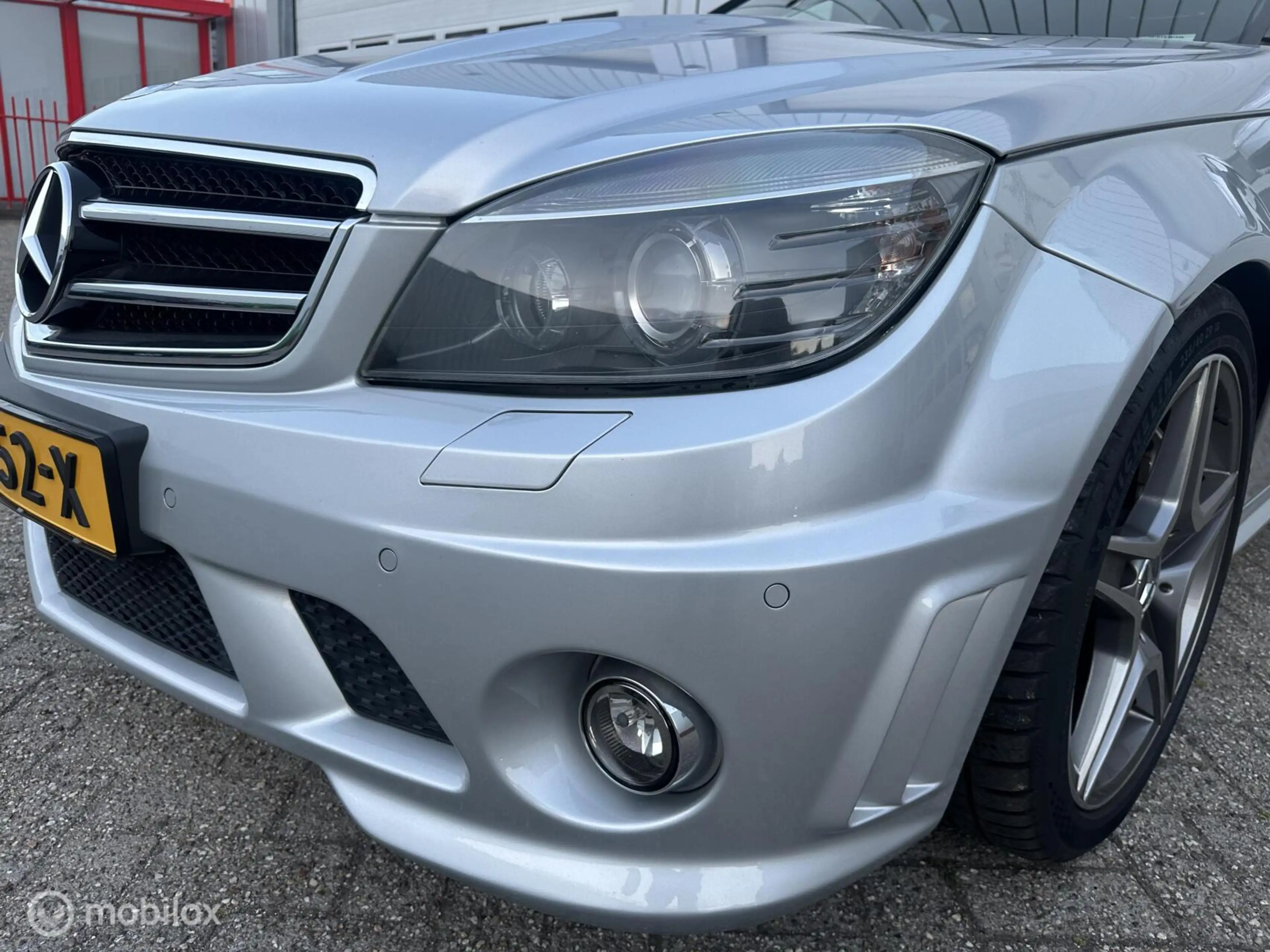 Mercedes-Benz C 63 AMG C63 V8 — photo 5
