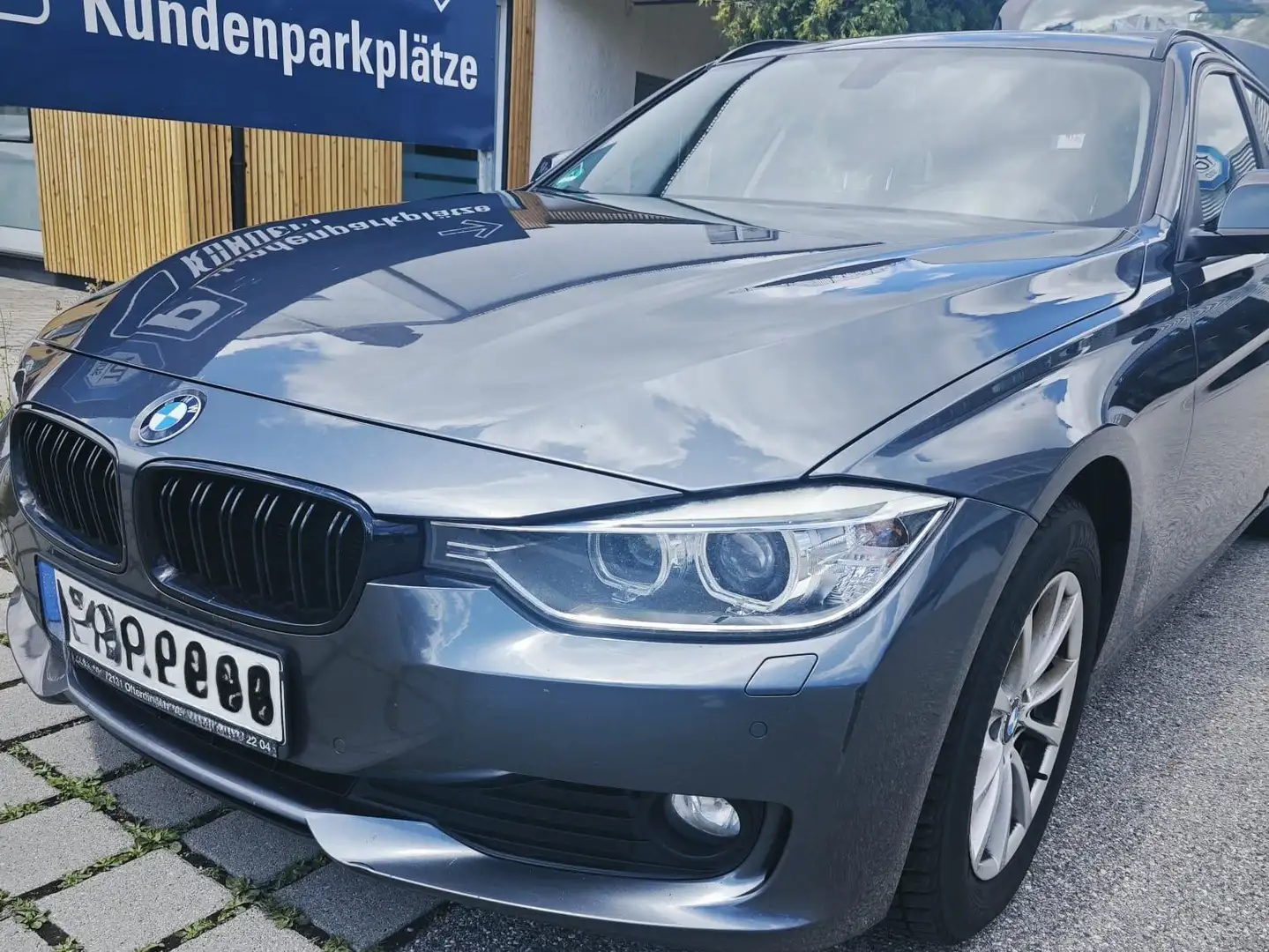 BMW 318 318d Touring Luxury Line F31 Grau - 1