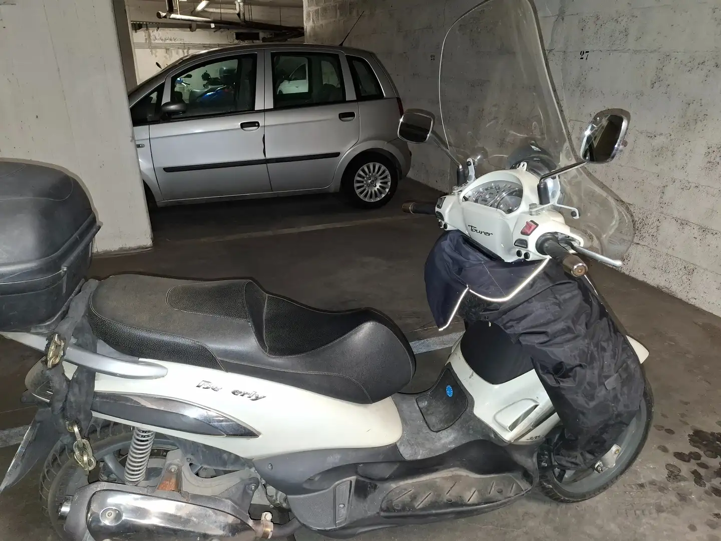 Piaggio Beverly 300 Tourer Blanc - 2