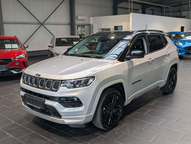 Imagine Jeep Compass 1.3 T4 4xe PLUG-IN HYBRID Automatik S