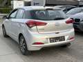 Hyundai i20 1.2 MPI Essence LE Gris - thumbnail 5