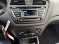 Hyundai i20 1.2 MPI Essence LE Gris - thumbnail 13