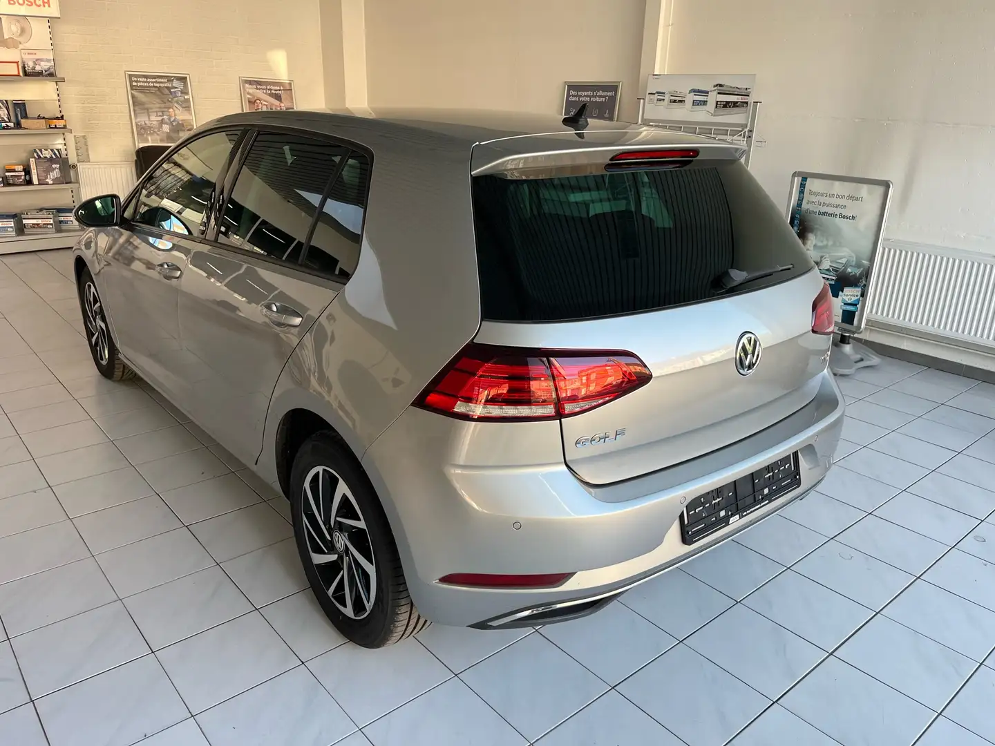 Volkswagen Golf 1.6 CR TDi BMT Sound DSG - 2