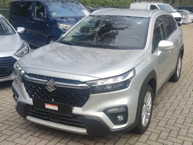 Suzuki SX4 S-Cross !!! 10000 KM / NIEUW !!!